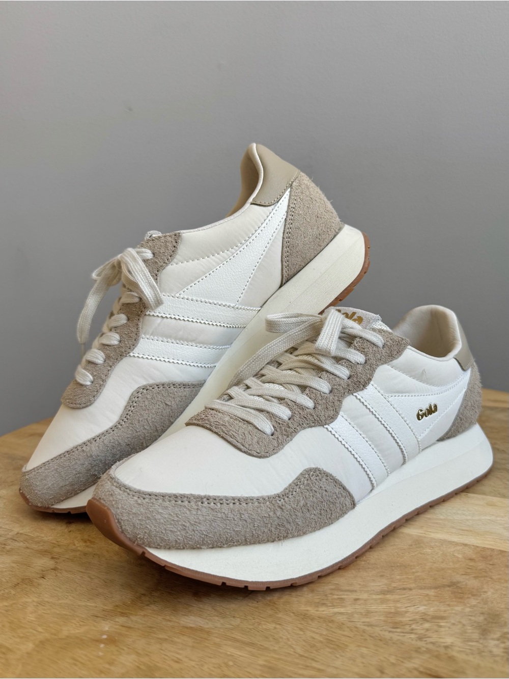 Gola Classics Women's Arizona Sneakers Off White Bone Suede Trainers Size 8.5